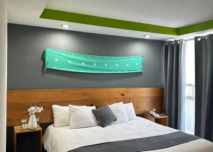 Hotel Brisas Express