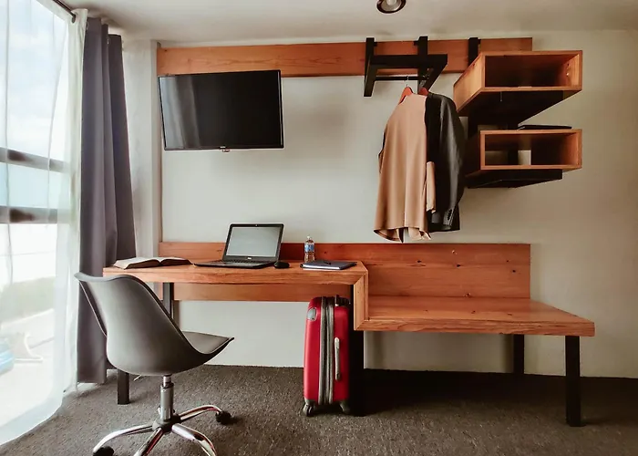 Hotel Brisas Express